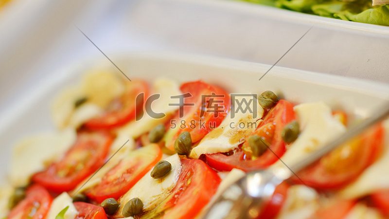 一点点加盟费：揭秘餐饮加盟的入门门槛**
