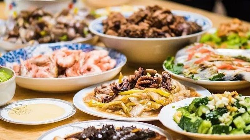 麻辣火锅底料与香辣火锅底料：风味与健康的微妙平衡